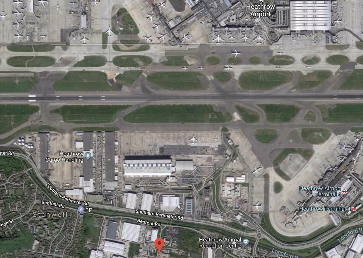 Heathrow Ensuite Rooms- Auto Check In ลอนดอน ภายนอก รูปภาพ
